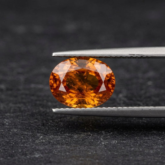 Gomed — Hessonite Garnet — certified loose stone, studio macro | Kubair